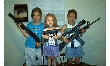 Kids with fake guns en Lyrics [Hrvrd]