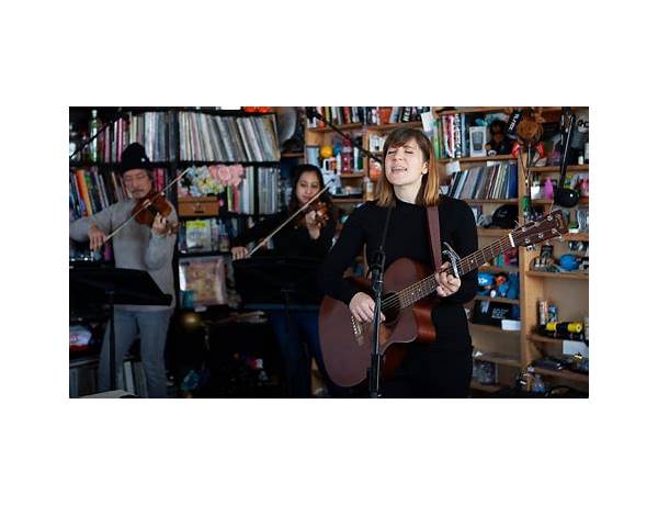 Artist: Laura Stevenson, musical term