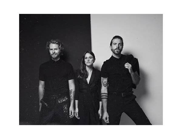 Artist: The Ballroom Thieves, musical term