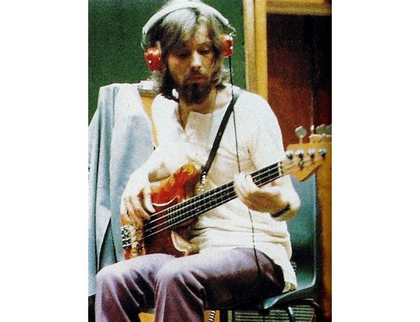 Bass: Klaus Voormann, musical term