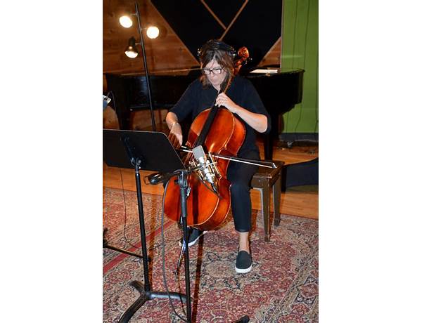 Cello: Deborah Assael, musical term