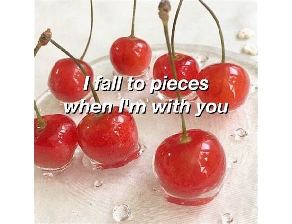 Cherries en Lyrics [Button Maker]