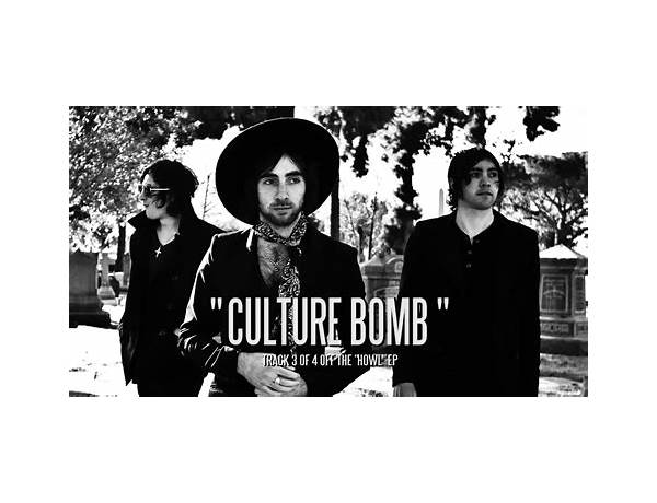 Culture Bomb en Lyrics [Lovely Little World]