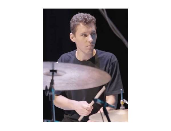 Drums: Alex Sowinski, musical term