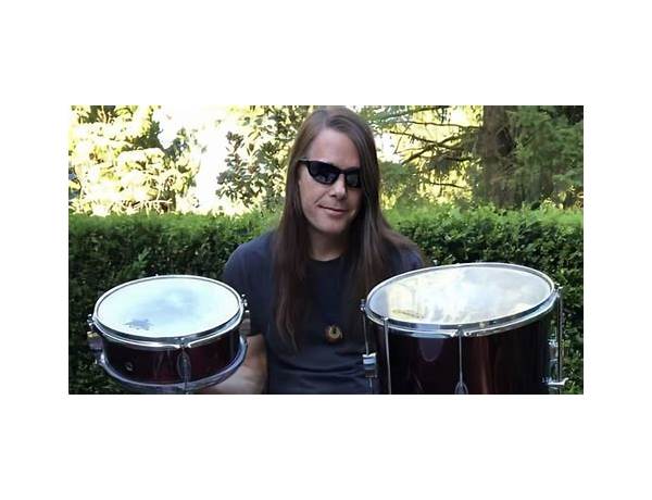 Drums: Chad Channing, musical term