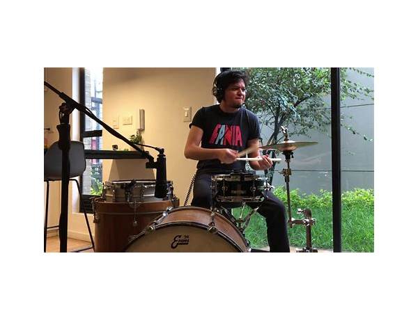 Drums: Darwin Paez, musical term