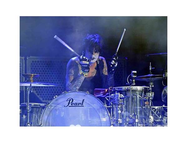 Drums: Tommy Lee, musical term