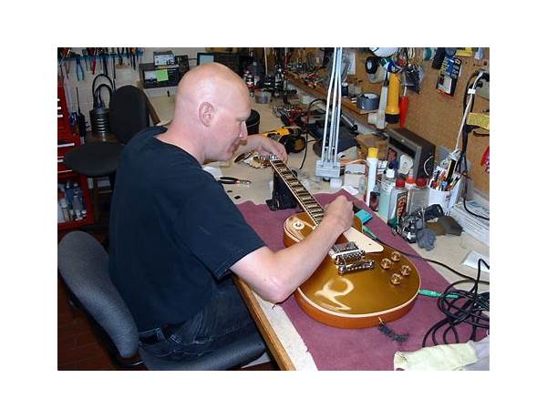 Guitar Technician: Gabriel Francis, musical term