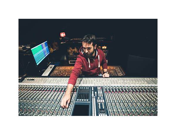 Mixing Engineer: Roma Chaplin, musical term