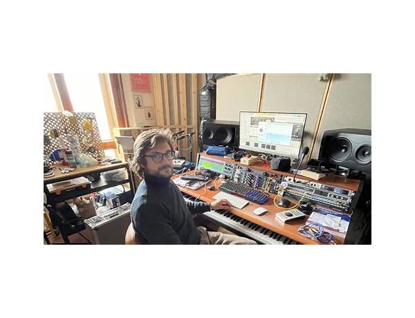 Mixing Engineer: Tommaso Bianchi, musical term