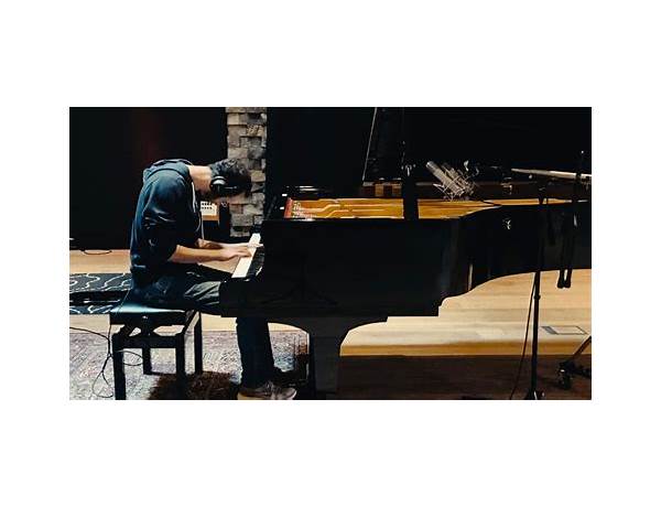 Piano: Júlio Resende, musical term