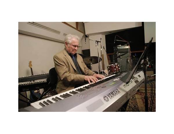 Produced: Dave Grusin, musical term