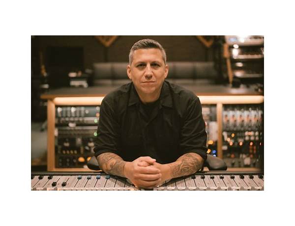 Produced: Mike Elizondo, musical term