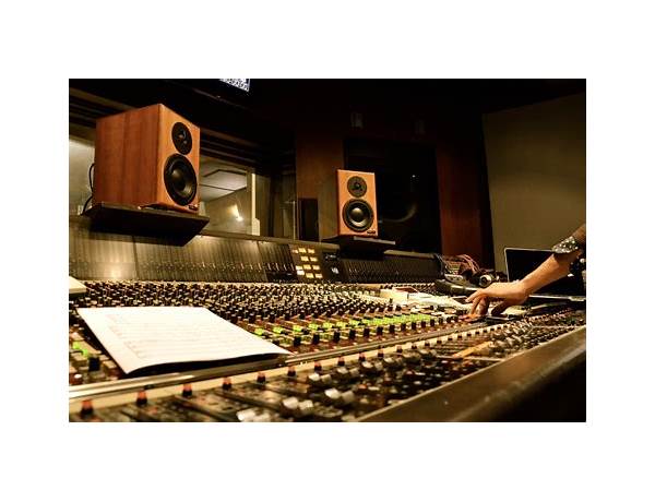 Recording Engineer: Cutz, musical term