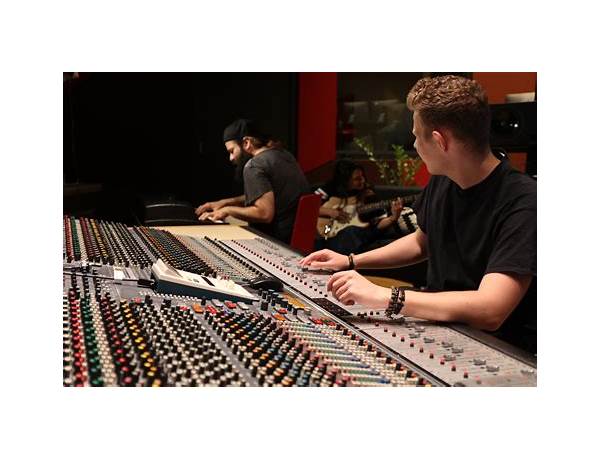 Recording Engineer: Rick Hertz, musical term