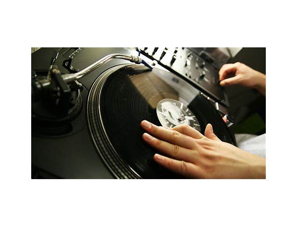 Scratches: DJ Detect, musical term