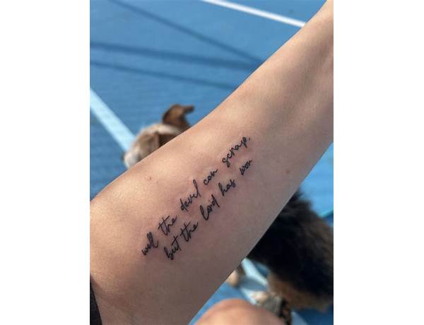 Tattoo en Lyrics [Bianca Clarke]