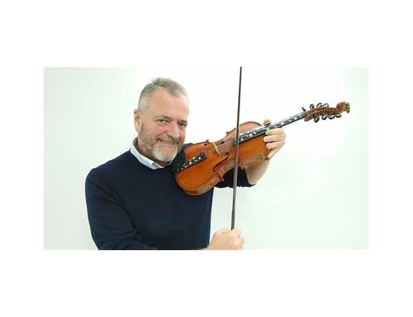 Violin: Dermot Crehan, musical term