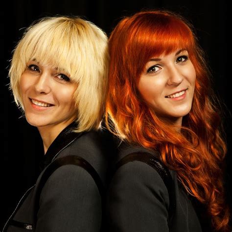 MonaLisa Twins