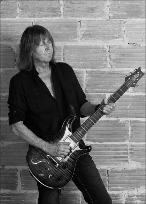 Pat Travers