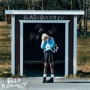 Radioaktiv lyrics [Ella Rammelt]