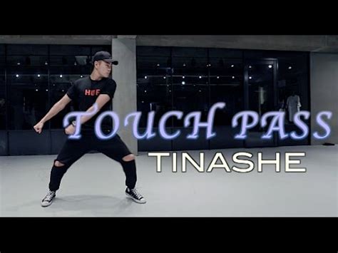 Touch Pass performed by Tinashe alternate